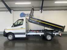 Mercedes-Benz Sprinter 2.0 315 CDI Progressive Tipper 2dr Diesel Manual RWD L2 Euro 6 (s/s) (150 ps) 2.0 2dr Tipper Manual - U2214
