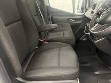 Mercedes-Benz Sprinter 2.0 315 CDI Progressive Tipper 2dr Diesel Manual RWD L2 Euro 6 (s/s) (150 ps) 2.0 2dr Tipper Manual - U2214