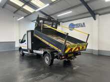 Ford Transit 2.0 350 EcoBlue LeaderTipper 2dr Diesel Manual RWD L3 Euro 6 (s/s) (130 ps) 2.0 2dr Tipper Manual - U2215