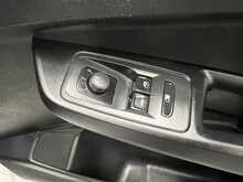 Volkswagen Caddy Maxi 2.0 TDI C20 Commerce Plus Panel Van 6dr Diesel Manual LWB Euro 6 (s/s) (102 ps) - U2217