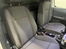 Volkswagen Caddy Maxi 2.0 TDI C20 Commerce Plus Panel Van 6dr Diesel Manual LWB Euro 6 (s/s) (102 ps) - U2217