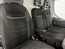 Iveco Daily 2.3D HPI 14V 35S 3520 Panel Van 5dr Diesel HiMatic MWB H2 Euro 6 (s/s) (136 ps) - U2218