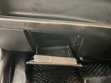 Iveco Daily 2.3D HPI 14V 35S 3520 Panel Van 5dr Diesel HiMatic MWB H2 Euro 6 (s/s) (136 ps) - U2218