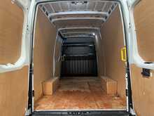 Iveco Daily 2.3D HPI 14V 35S 3520 Panel Van 5dr Diesel HiMatic MWB H2 Euro 6 (s/s) (136 ps) - U2218