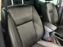 Ford Ranger 2.0 EcoBlue Limited Pickup Double Cab 4dr Diesel Manual 4WD Euro 6 (s/s) (170 ps) - U2221