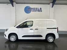Vauxhall Combo 1.6 Turbo D 2300 Sportive Panel Van 4dr Diesel Manual L1 H1 Euro 6 (s/s) (100 ps) - U2231