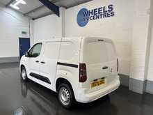 Vauxhall Combo 1.6 Turbo D 2300 Sportive Panel Van 4dr Diesel Manual L1 H1 Euro 6 (s/s) (100 ps) - U2231