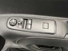 Vauxhall Combo 1.6 Turbo D 2300 Sportive Panel Van 4dr Diesel Manual L1 H1 Euro 6 (s/s) (100 ps) - U2231