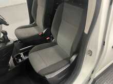 Vauxhall Combo 1.6 Turbo D 2300 Sportive Panel Van 4dr Diesel Manual L1 H1 Euro 6 (s/s) (100 ps) - U2231