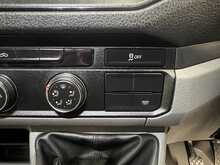 MAN TGE 2.0 3140d LION XS Panel Van 5dr Diesel Manual FWD LWB High Roof Euro 6 (s/s) (140 ps) - U2233