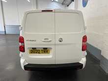 Vauxhall Vivaro 2.0 Turbo D 3100 Sportive Crew Van Double Cab 5dr Diesel Manual L2 H1 Euro 6 (s/s) (120 ps) - U2234
