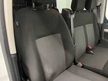 Vauxhall Vivaro 2.0 Turbo D 3100 Sportive Crew Van Double Cab 5dr Diesel Manual L2 H1 Euro 6 (s/s) (120 ps) - U2234