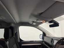 Vauxhall Vivaro 2.0 Turbo D 3100 Sportive Crew Van Double Cab 5dr Diesel Manual L2 H1 Euro 6 (s/s) (120 ps) - U2234