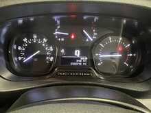 Vauxhall Vivaro 2.0 Turbo D 3100 Sportive Crew Van Double Cab 5dr Diesel Manual L2 H1 Euro 6 (s/s) (120 ps) - U2234