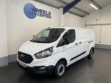 Ford Transit Custom 2.0 300 EcoBlue Leader Panel Van 5dr Diesel Manual L2 H1 Euro 6 (s/s) (130 ps) - U2236