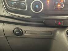 Ford Transit Custom 2.0 300 EcoBlue Leader Panel Van 5dr Diesel Manual L2 H1 Euro 6 (s/s) (130 ps) - U2236