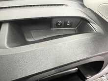 Ford Transit Custom 2.0 300 EcoBlue Leader Panel Van 5dr Diesel Manual L2 H1 Euro 6 (s/s) (130 ps) - U2236