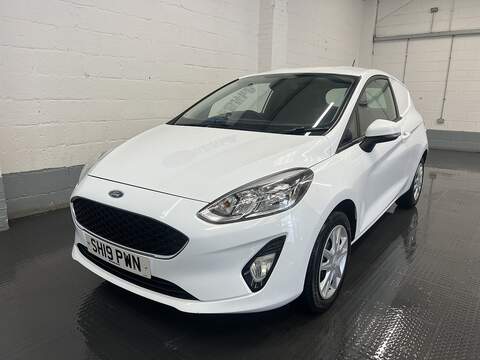 Ford Fiesta Van DAF LF 180 BOX/ FRIDGE EX NHS WITH TAIL-LIFT 0.0 2dr Box Van Manual Diesel