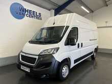 Peugeot Boxer 2.2 BlueHDi 335 Professional Premium + Panel Van 5dr Diesel Manual L3 H3 Euro 6 (s/s) (140 ps) - U2239