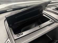 Peugeot Boxer 2.2 BlueHDi 335 Professional Premium + Panel Van 5dr Diesel Manual L3 H3 Euro 6 (s/s) (140 ps) - U2239