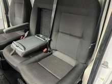 Peugeot Boxer 2.2 BlueHDi 335 Professional Premium + Panel Van 5dr Diesel Manual L3 H3 Euro 6 (s/s) (140 ps) - U2239