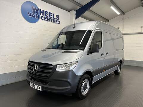 Mercedes-Benz Sprinter 2.0 315 CDI PRO Panel Van 5dr Diesel G-Tronic RWD L3 H2 Euro 6 (s/s) (150 ps)
