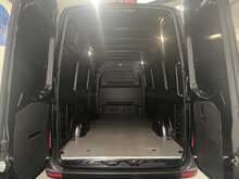 Mercedes-Benz Sprinter 2.0 315 CDI PRO Panel Van 5dr Diesel G-Tronic RWD L3 H2 Euro 6 (s/s) (150 ps) - U2247