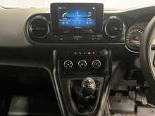 Mercedes-Benz Citan 1.5 110 CDI Progressive Panel Van 5dr Diesel Manual L1 Euro 6 (s/s) (95 ps) - U2253