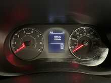 Renault Master 2.3 dCi 35 Business+ Panel Van 4dr Diesel Manual FWD LWB Medium Roof Euro 6 (135 ps) - U2254