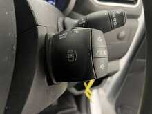 Renault Master 2.3 dCi 35 Business+ Panel Van 4dr Diesel Manual FWD LWB Medium Roof Euro 6 (135 ps) - U2254