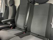 Renault Master 2.3 dCi 35 Business+ Panel Van 4dr Diesel Manual FWD LWB Medium Roof Euro 6 (135 ps) - U2254