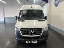 Mercedes-Benz Sprinter 2.0 315 CDI Progressive Panel Van 5dr Diesel Manual RWD L2 H2 Euro 6 (s/s) (150 ps) - U2257