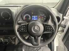 Mercedes-Benz Sprinter 2.0 315 CDI Progressive Panel Van 5dr Diesel Manual RWD L2 H2 Euro 6 (s/s) (150 ps) - U2257