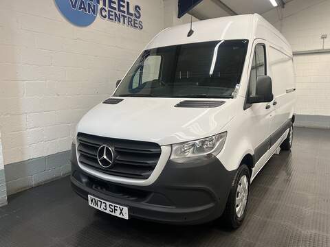 Mercedes-Benz Sprinter 2.0 315 CDI Progressive Panel Van 5dr Diesel Manual RWD L3 H2 Euro 6 (s/s) (150 ps)