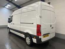 Mercedes-Benz Sprinter 2.0 315 CDI Premium Panel Van 5dr Diesel Manual FWD L2 H2 Euro 6 (s/s) (150 ps) - U2258