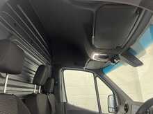 Mercedes-Benz Sprinter 2.0 315 CDI Premium Panel Van 5dr Diesel Manual FWD L2 H2 Euro 6 (s/s) (150 ps) - U2258