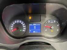 Mercedes-Benz Sprinter 2.0 315 CDI Premium Panel Van 5dr Diesel Manual FWD L2 H2 Euro 6 (s/s) (150 ps) - U2258