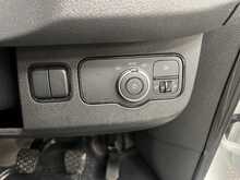 Mercedes-Benz Sprinter 2.0 315 CDI Premium Panel Van 5dr Diesel Manual FWD L2 H2 Euro 6 (s/s) (150 ps) - U2258