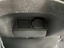 Mercedes-Benz Sprinter 2.0 315 CDI Premium Panel Van 5dr Diesel Manual FWD L2 H2 Euro 6 (s/s) (150 ps) - U2258