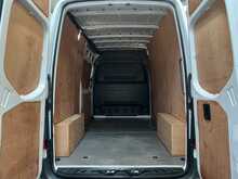 Mercedes-Benz Sprinter 2.0 315 CDI Premium Panel Van 5dr Diesel Manual FWD L2 H2 Euro 6 (s/s) (150 ps) - U2258