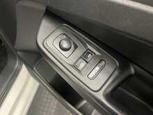 Volkswagen Caddy 2.0 TDI C20 Commerce Panel Van 5dr Diesel Manual SWB Euro 6 (s/s) (102 ps) - U2265