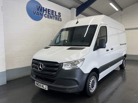 Mercedes-Benz Sprinter 2.0 317 CDI Progressive Panel Van 5dr Diesel Manual RWD L2 H2 Euro 6 (s/s) (170 ps)