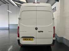 Mercedes-Benz Sprinter 2.0 315 CDI Premium Panel Van 5dr Diesel Manual FWD L2 H2 Euro 6 (s/s) (150 ps) - U2266