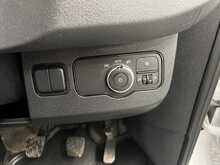 Mercedes-Benz Sprinter 2.0 315 CDI Premium Panel Van 5dr Diesel Manual FWD L2 H2 Euro 6 (s/s) (150 ps) - U2266