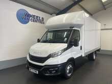 Iveco Daily 2.3D HPI 14V 35C 3450 Luton 2dr Diesel Manual L2 Euro 6 (s/s) (DRW) (136 ps) - U2269