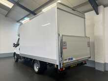Iveco Daily 2.3D HPI 14V 35C 3450 Luton 2dr Diesel Manual L2 Euro 6 (s/s) (DRW) (136 ps) - U2269