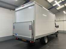 Iveco Daily 2.3D HPI 14V 35C 3450 Luton 2dr Diesel Manual L2 Euro 6 (s/s) (DRW) (136 ps) - U2269