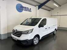 Renault Trafic 2.0 dCi Blue LL30 Advance Panel Van 5dr Diesel Manual L2 H1 Euro 6 (s/s) (130 ps) - U2271