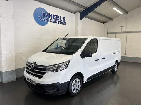 Renault Trafic 2.0 dCi Blue SL28 Business Panel Van 5dr Diesel Manual L1 H1 Euro 6 (s/s) (130 ps)