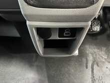 Ford Transit Custom 2.0 300 EcoBlue Limited Panel Van 5dr Diesel Manual L1 H1 Euro 6 (s/s) (136 ps) - U2276